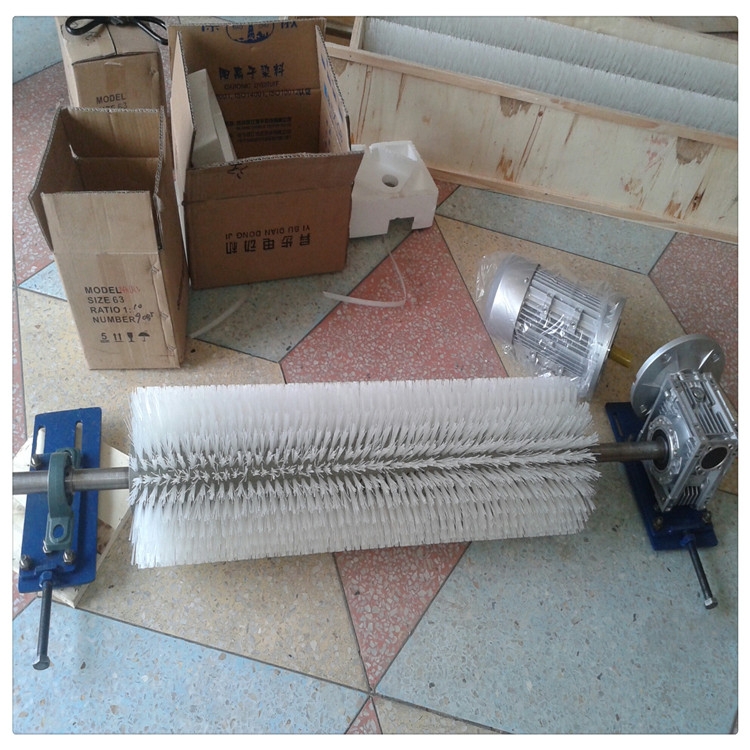b1000带宽的毛刷清扫器 电动滚刷清扫器b1200